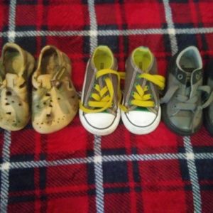 Bundle of size 5 shoes
